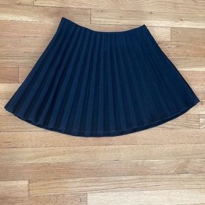 Theory pleated skirt